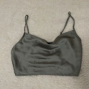 Forever 21 Army Green Loose flowy crop top Size:M